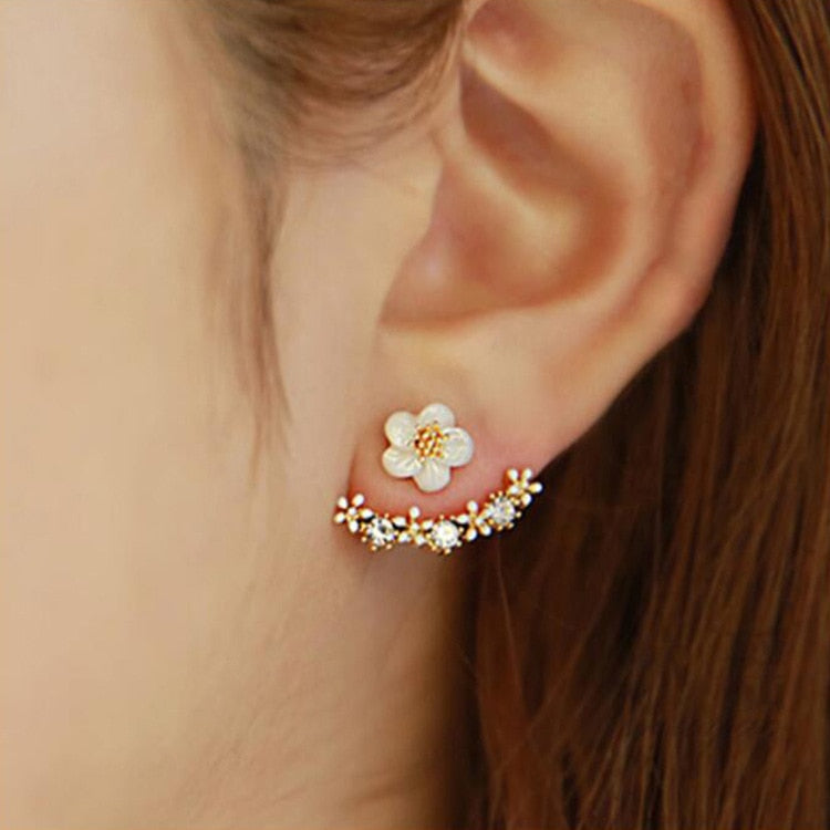 Minimalist Flower Hanging Earrings