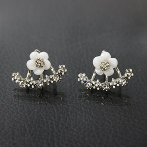 Minimalist Flower Hanging Earrings