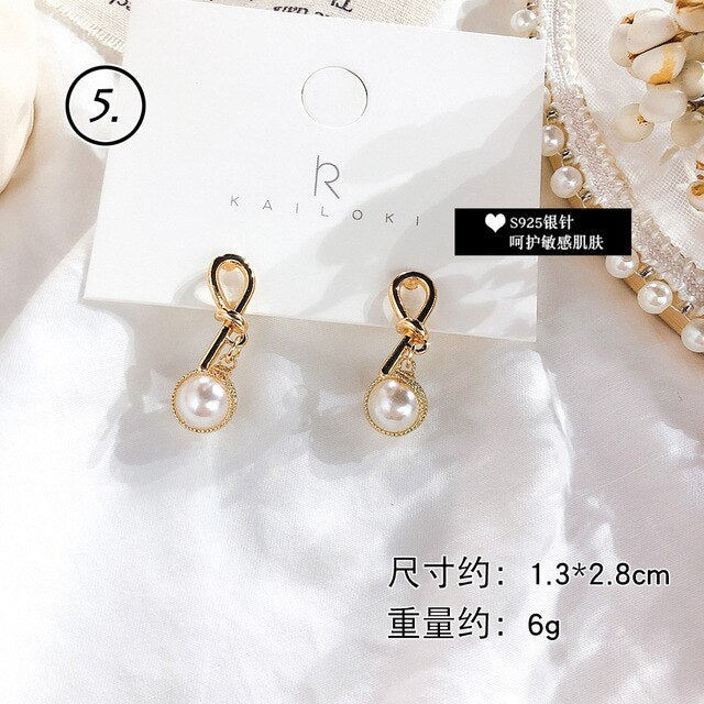 Fresh Cool Winding Pearl - Zircon Earrings