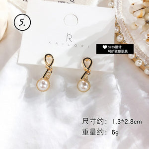 Fresh Cool Winding Pearl - Zircon Earrings